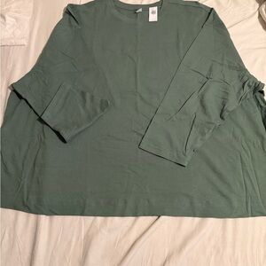 Old Navy women’s long sleeve Sage Green Vintage Tee size 3XL